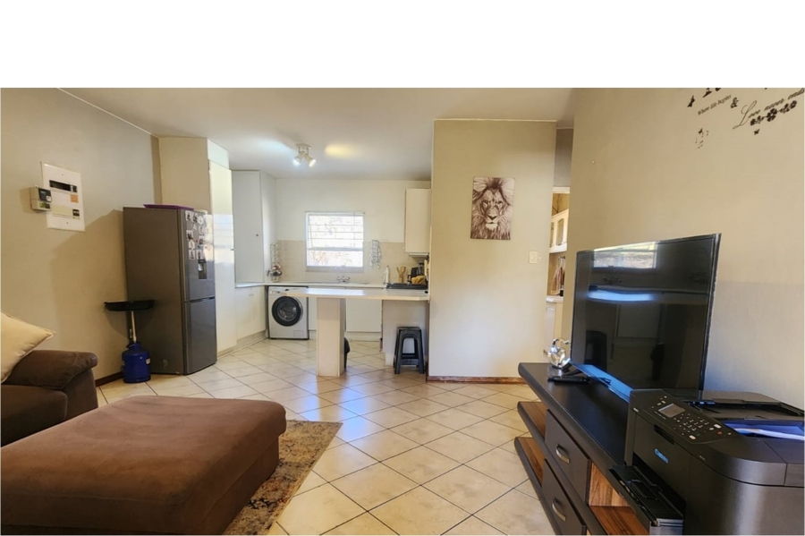2 Bedroom Property for Sale in Wilkoppies North West